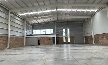 Bodega nueva en renta dentro de parque industrial cerca del Aeropuerto de Gdl