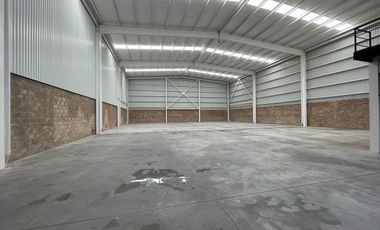 Bodega nueva en renta dentro de parque industrial cerca del Aeropuerto de Gdl