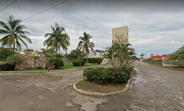 CASA CON 3 RECAMARAS EN ESTERO DE COREREPES, REAL IXTAPA, IXTAPA, JALISCO