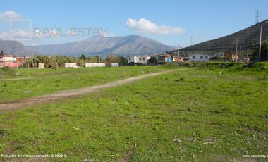 Vendemos extenso terreno urbano
