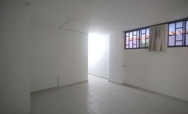 Local en arriendo en Alto Prado.
