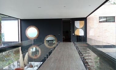 43606 Casa Amoblada en arriendo en el sector Alto de Palmas