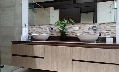 43606 Casa Amoblada en arriendo en el sector Alto de Palmas