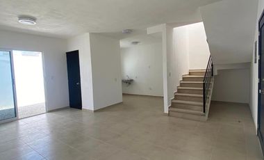 CASA EN VENTA EN FRACCIONAMIENTO PRIVADO