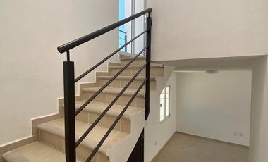 CASA EN VENTA EN FRACCIONAMIENTO PRIVADO
