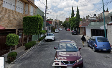 Casa En Iztacalco En Proceso De Recuperacion Hipotecaria. Excelente Ubicacion Cdmx