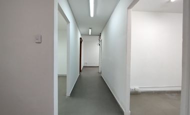 Oficina en arriendo en Alto Prado.