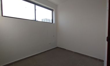 Oficina en arriendo en Alto Prado.