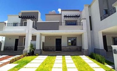 CASA CON CISTERNA EN PACHUCA TODO EN PRIVADA CON AMENIDADES CERCA DE AVENIDAS PRINCIPALES