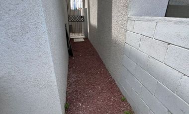 CASA CON CISTERNA EN PACHUCA TODO EN PRIVADA CON AMENIDADES CERCA DE AVENIDAS PRINCIPALES