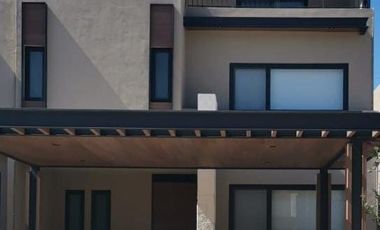 Renta de casa Villa Carriedo con roof-garden