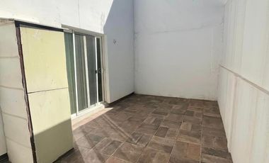 CASA AMUEBLADA EN RENTA