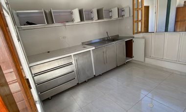 Casa Comercial Arriendo, Parque Principal de Chía