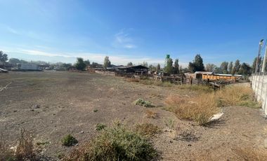 Arriendo parcela de 6.000 m2 en Quilicura