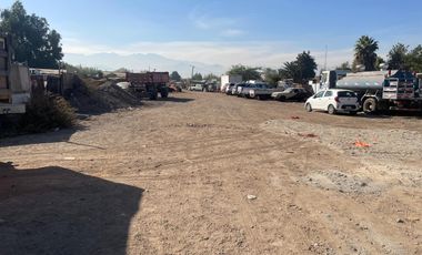 Arriendo parcela de 6.000 m2 en Quilicura