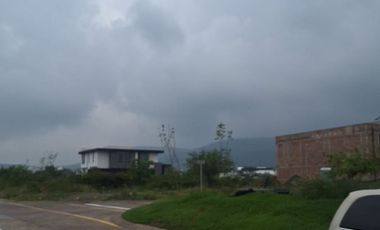TERRENO EN VENTA Frente al ÁREA VERDE, Lomas del  Molino V