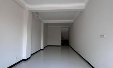 Ruko Jl Manukan Tengah Raya Lokasi Strategis Dekat Rumah Sakit, Sekolah, Dan Pertokoan