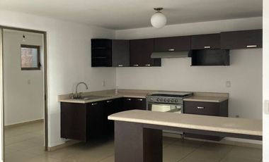 RENTA DE CASA EN PORTON CAÑADA EN ZONA NORTE