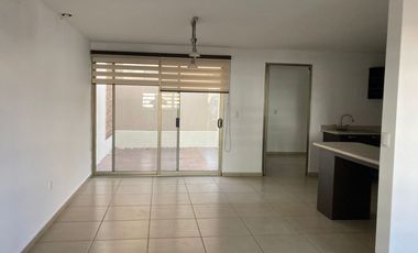 RENTA DE CASA EN PORTON CAÑADA EN ZONA NORTE