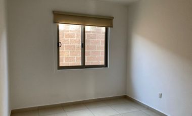 RENTA DE CASA EN PORTON CAÑADA EN ZONA NORTE