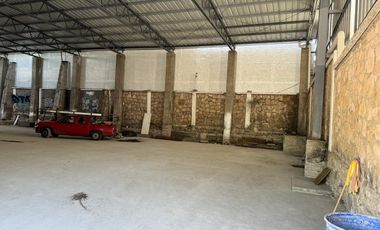 Bodega frente a Cd industrial