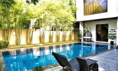 6-Bedroom House With Swimming Pool in  Ayala Westgrove Heights Silang Cavite