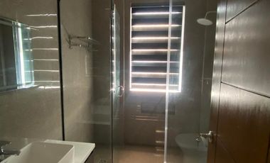 Good as Brand New 3Br House with ACs and covered Parking