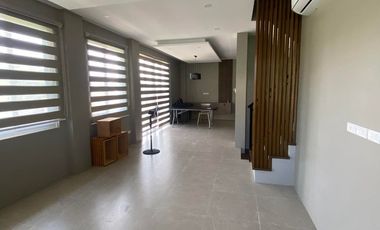 Good as Brand New 3Br House with ACs and covered Parking