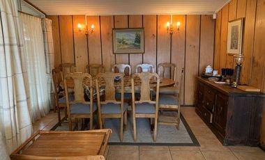 Casa para 9 personas, orilla de lago con Pucon