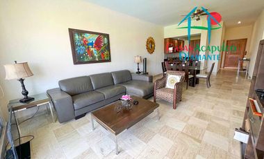 Depa en venta con terraza, vista a la alberca y al campo de golf Mayan