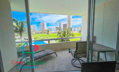 Depa en venta con terraza, vista a la alberca y al campo de golf Mayan