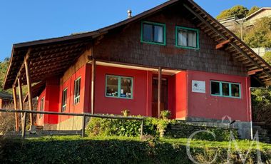 SE VENDE HISTÓRICA Y RECONOCIDA HOSTERÍA EN MAICOLPUE, COSTA DE OSORNO
