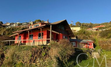 SE VENDE HISTÓRICA Y RECONOCIDA HOSTERÍA EN MAICOLPUE, COSTA DE OSORNO