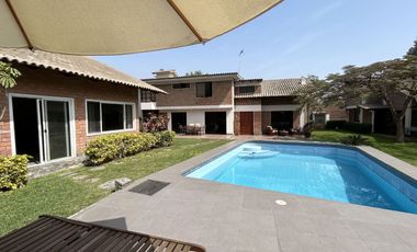 VENTA DE LINDO CONDOMINIO EN SOL DE LA MOLINA, LA MOLINA