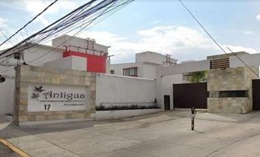CASA CON ALBERCA EN REMATE PUEBLO NUEVO BAJO LA MAGDALENA CONTRERAS