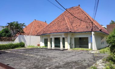 Disewakan Bangunan Lokasi Strategis Ex Resto di Pusat Kota Lokasi jl Kartini Surabaya