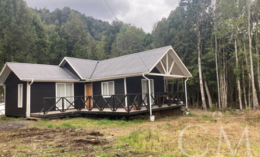 Casa en parcela sector Lago Chapo