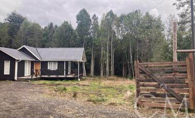 Casa en parcela sector Lago Chapo