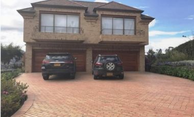 448. CASA EN ARRIENDO EN APOSENTOS (BRICEÑO)