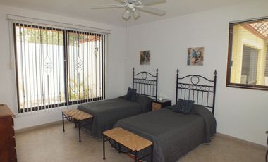 Casa en venta Club de Golf Santa Fe, Xochitepec Morelos.