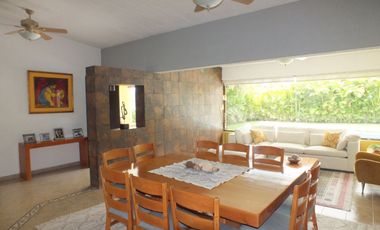 Casa en venta Club de Golf Santa Fe, Xochitepec Morelos.