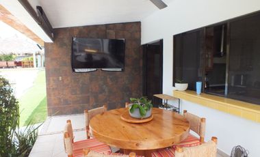 Casa en venta Club de Golf Santa Fe, Xochitepec Morelos.