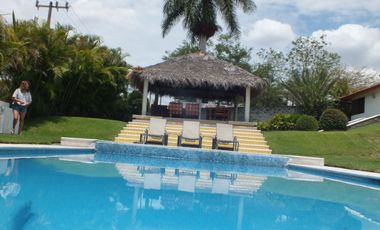 Casa en venta Club de Golf Santa Fe, Xochitepec Morelos.