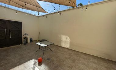 Se Vende casa de 4 recamaras dentro de un coto con acceso Controlado pasando Flamingos.