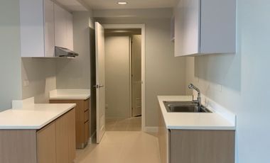 3 Bedroom Unfurnished Condo for Rent in The Arton by Rockwell, Katipunan