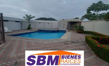 En Urbanización Privada Se Vende Casa con Proyección para Tercer Piso Depto Independiente