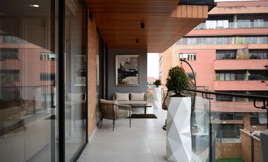 En Venta Departamento de Lujo de 3 Dormitorios en Puertas del Sol - Ordoñez Lasso