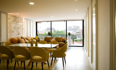 En Venta Departamento de Lujo de 3 Dormitorios en Puertas del Sol - Ordoñez Lasso