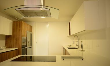En Venta Departamento de Lujo de 3 Dormitorios en Puertas del Sol - Ordoñez Lasso