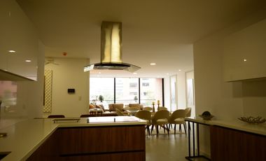En Venta Departamento de Lujo de 3 Dormitorios en Puertas del Sol - Ordoñez Lasso